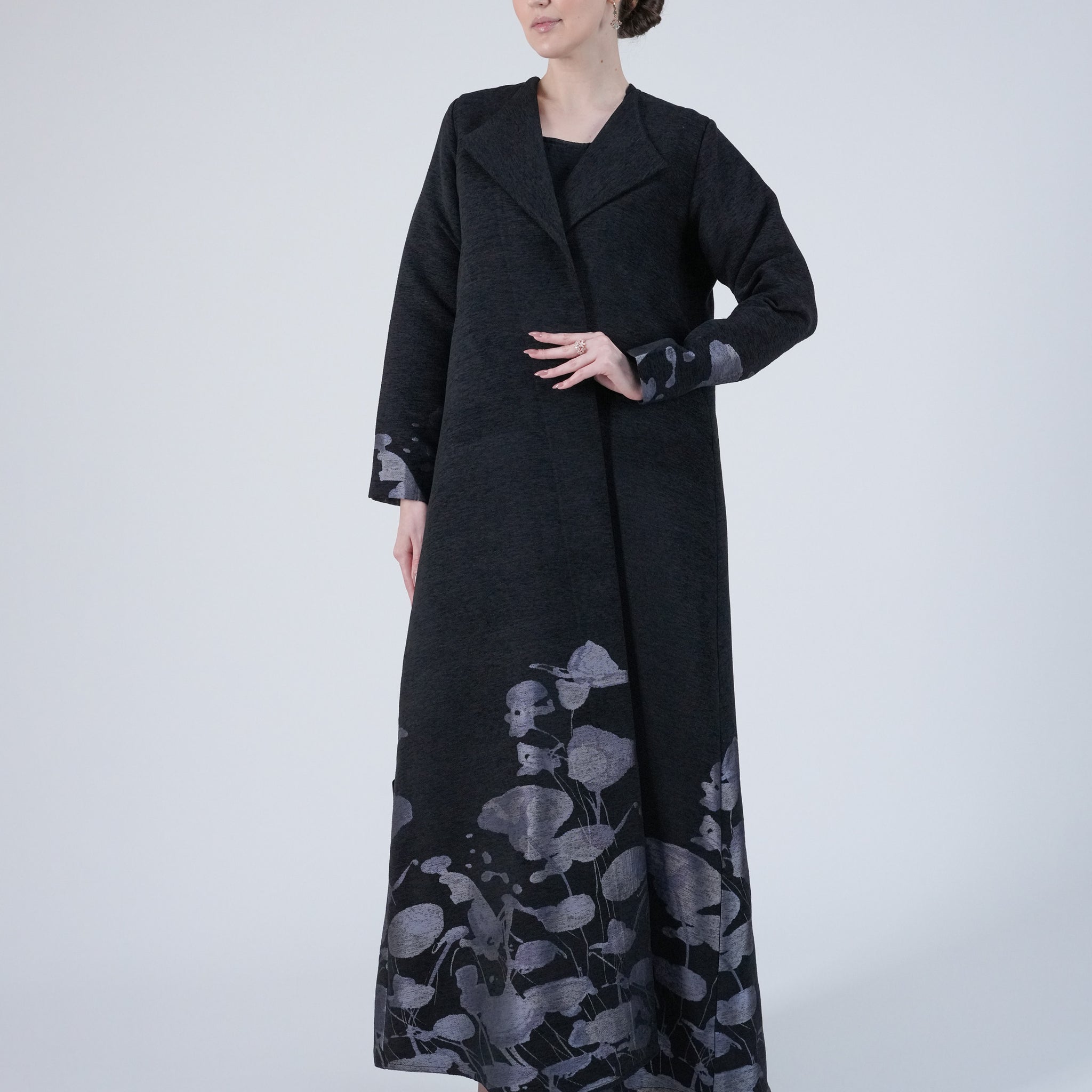 ELEGANT ABAYA