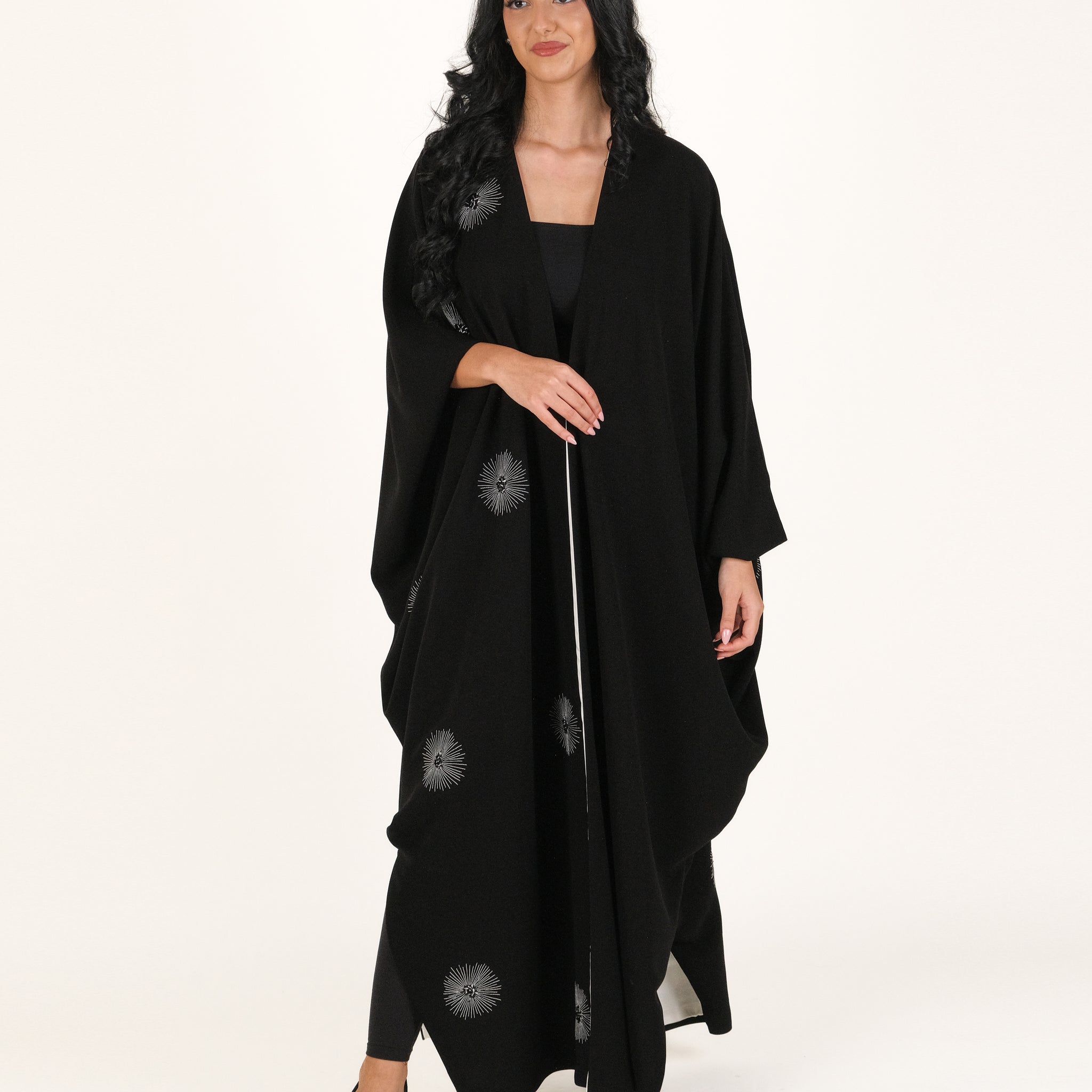 ELEGANT ABAYA