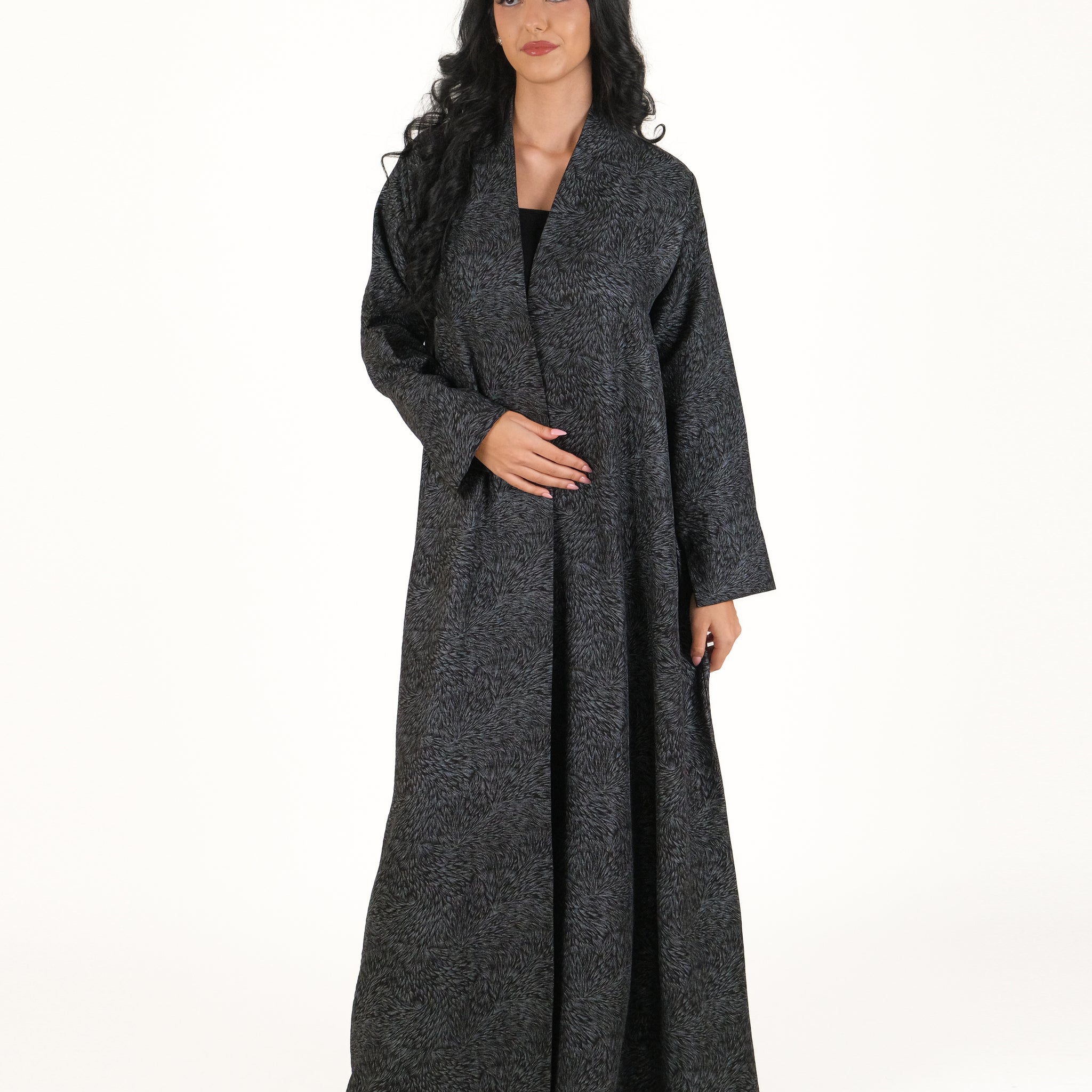 ELEGANT ABAYA