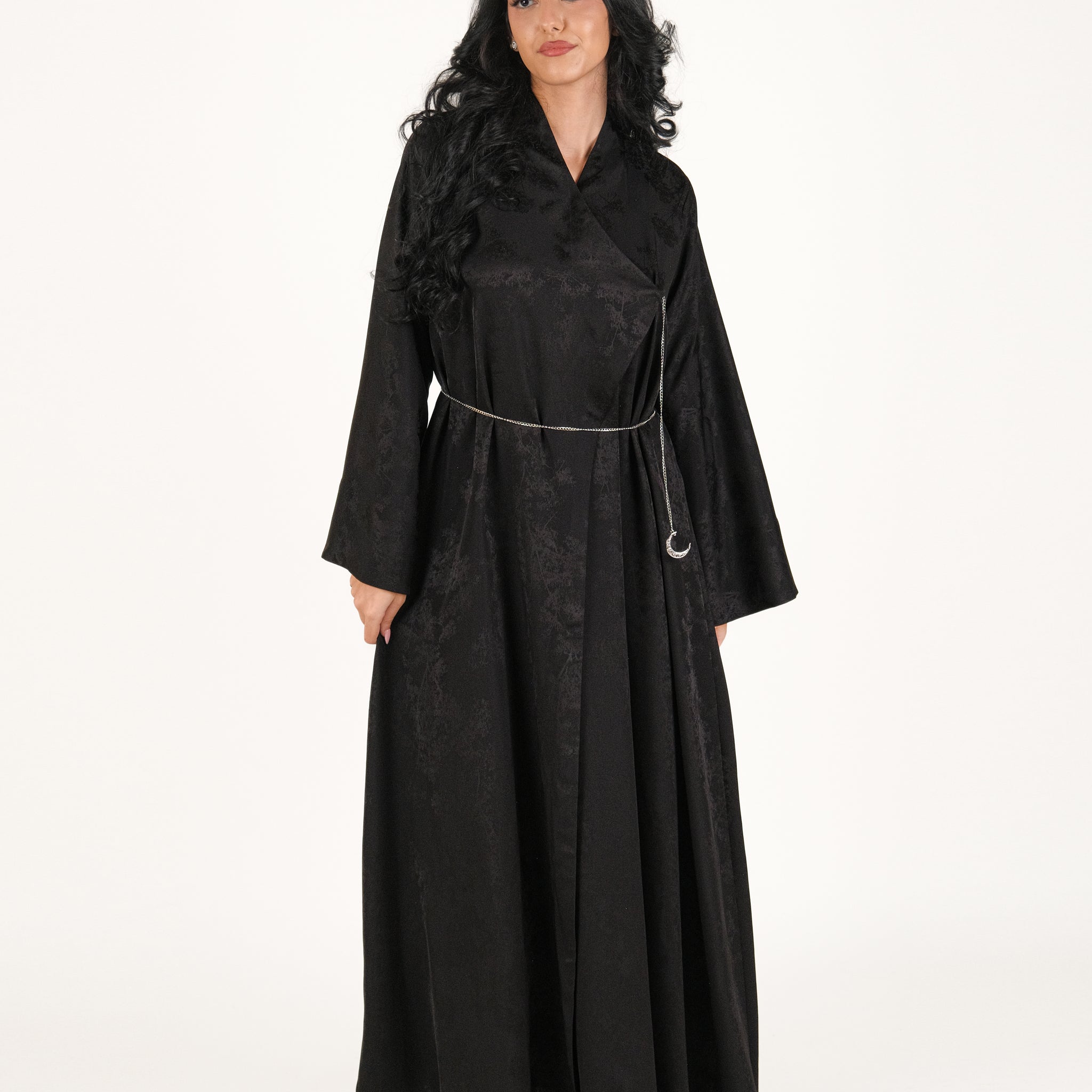 ELEGANT ABAYA