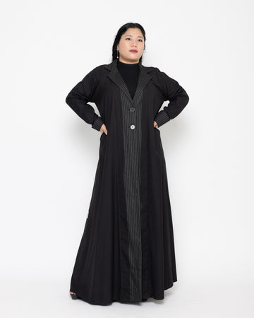 عباية سوداء