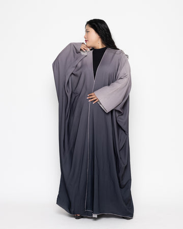 عباية سوداء