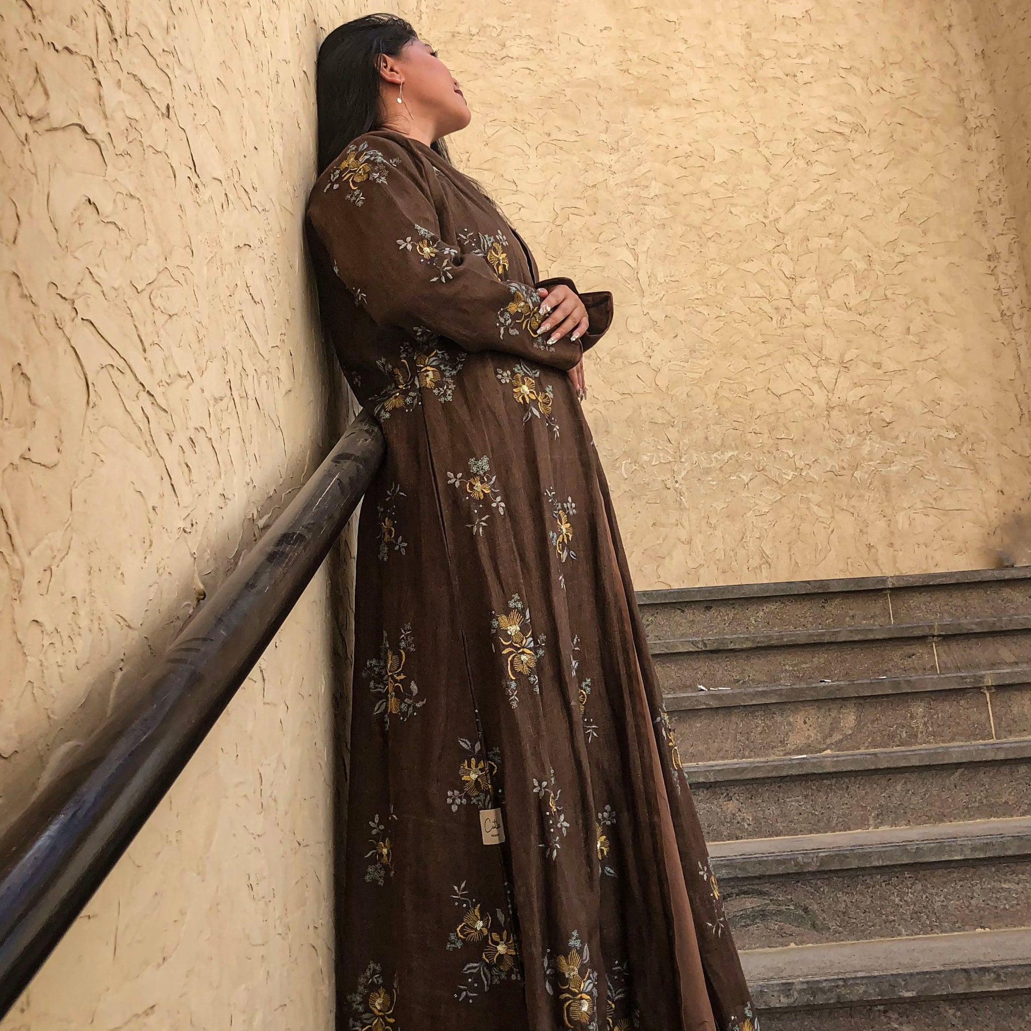 عباية سوداء