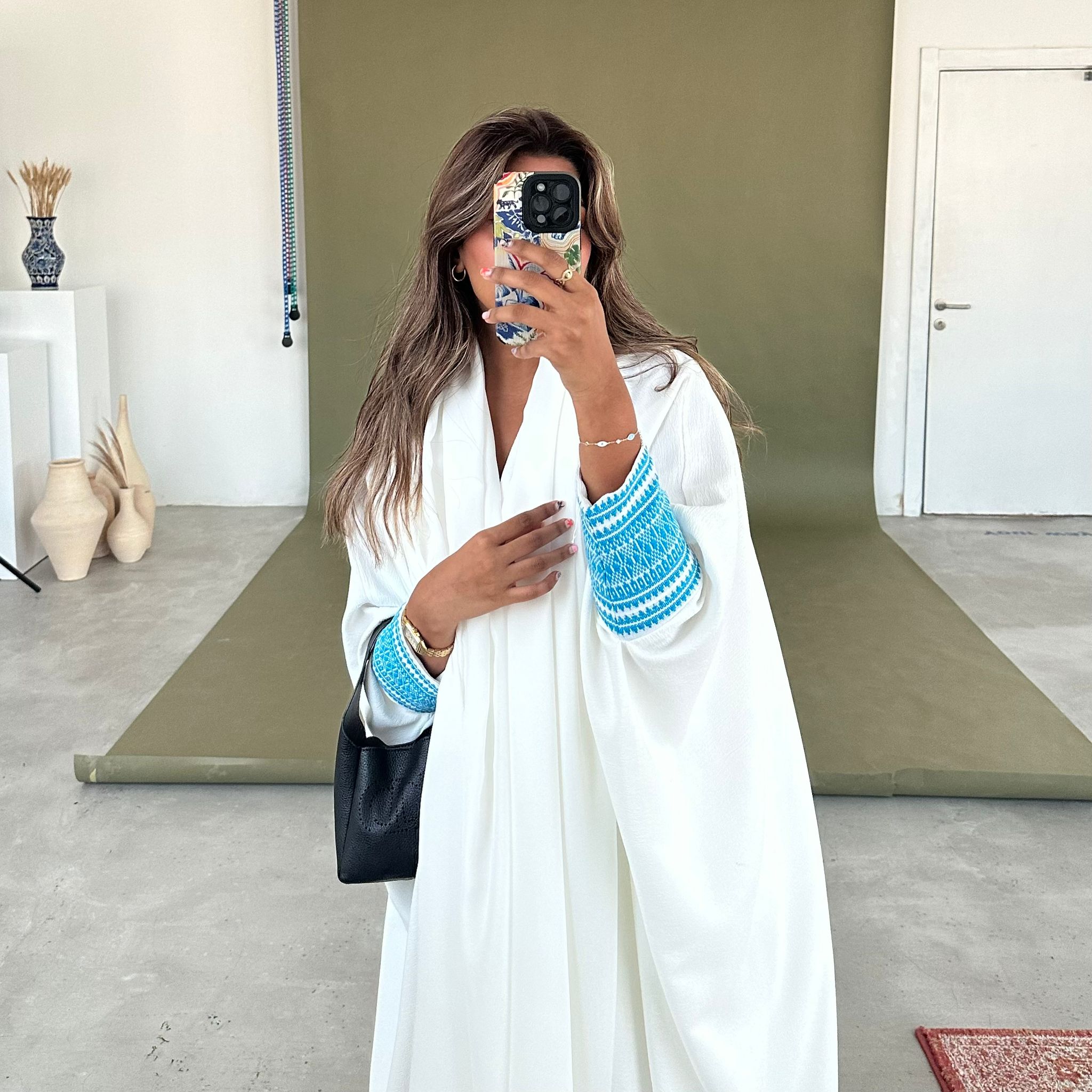 White Bisht Abaya