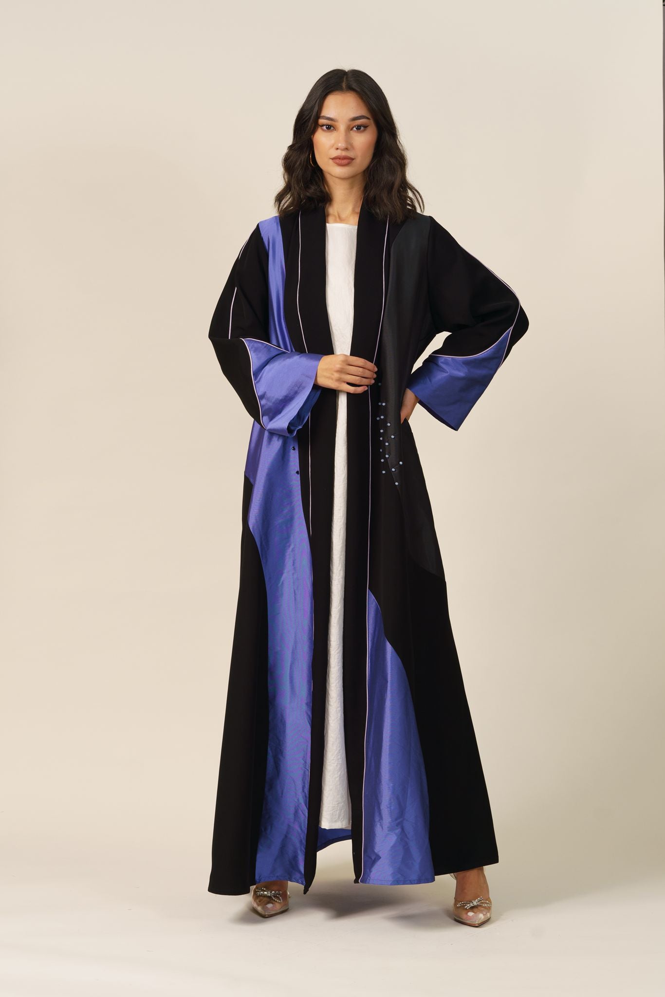 ELEGANT ABAYA