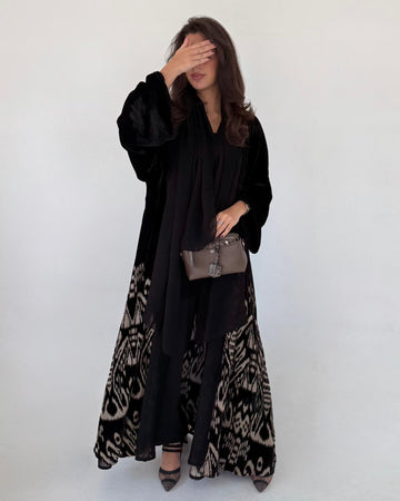 VELVET ABAYA