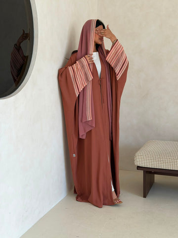 ELEGANT ABAYA