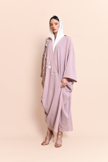 عباية سوداء